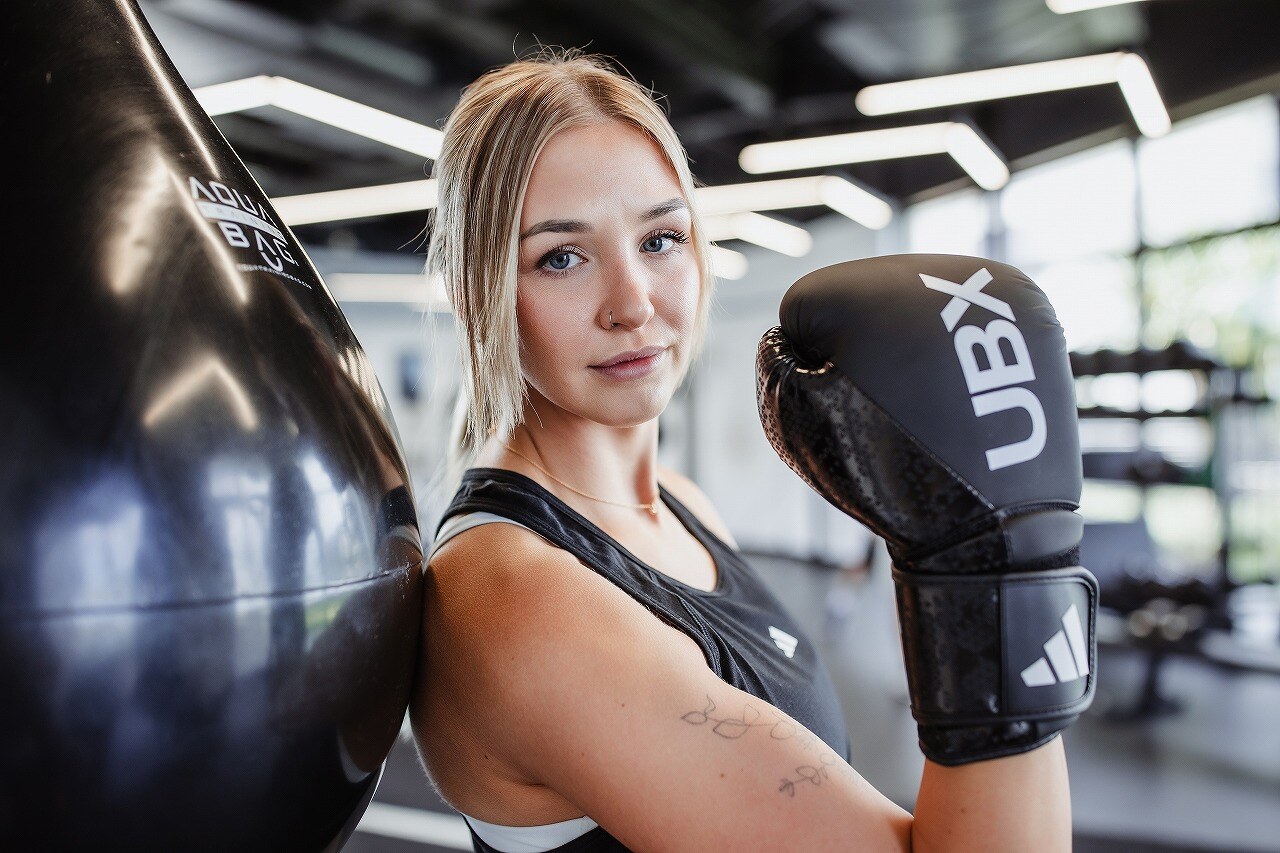 TRAIN LIKE A BOXER